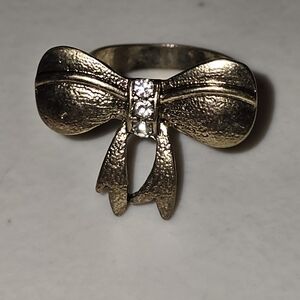Vintage Gold Tone Bow With Centre Bling